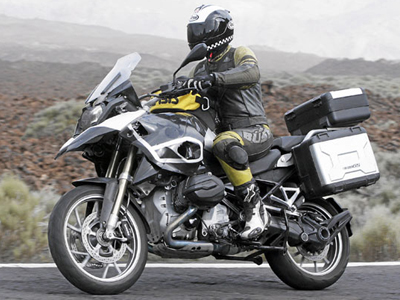 Βασικό το ABS σε όλες τις μοτοσικλέτες BMW